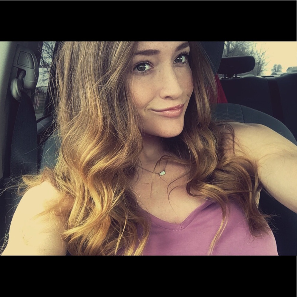 Meet your Posher, Paige